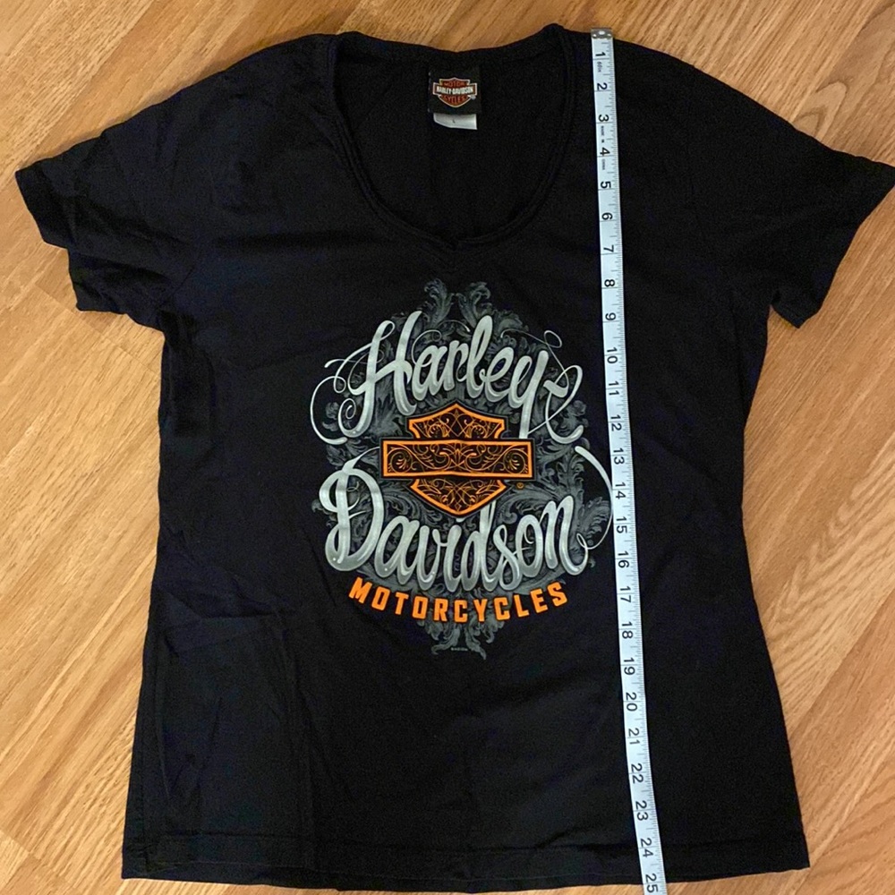 Harley Davidson Black V-Neck Shirt size Large - Picture 3 of 5
